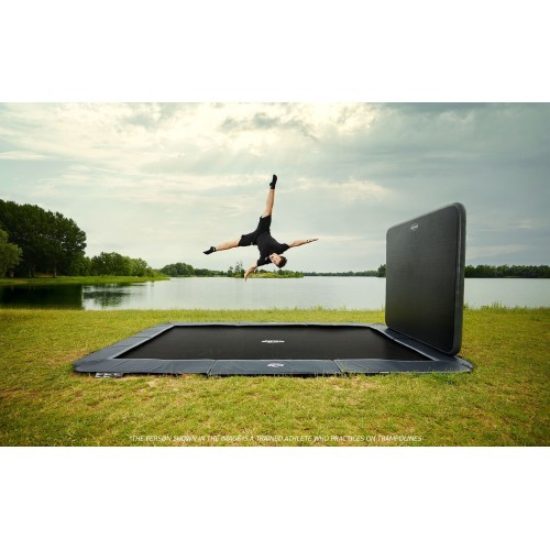 BERG SPORTS Ultim Champion FlatGround 410 Grey + AeroWall