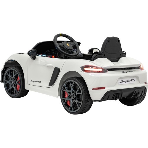 Porsche Spyder RS 718  vehicle White