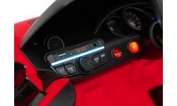 Porsche Spyder RS 718  vehicle Red