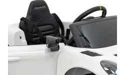 Электромобиль Porsche Spyder RS 718, белый