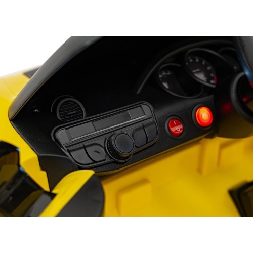 Elektromobilis Porsche Spyder RS 718, geltonas MP4