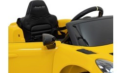 Porsche Spyder RS 718  vehicle Yellow MP4