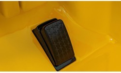 Porsche Spyder RS 718  vehicle Painting Yellow