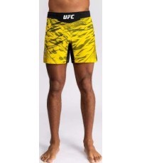 UFC Fusion by Venum Authentic Fight Night vyriški kovos šortai, Short Fit, geltoni