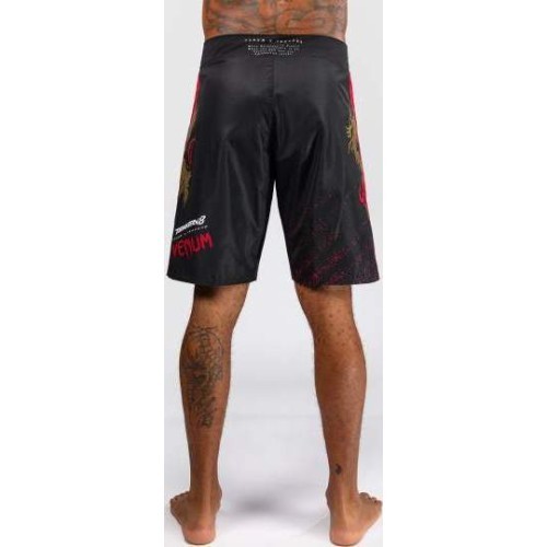 Venum x TEKKEN 8 Marshall Law MMA šortai, juodi/raudoni/auksiniai