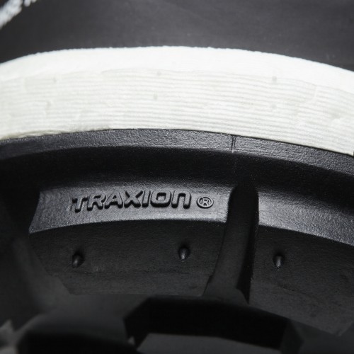 Adidas Avalynė Response TR Black BB1659