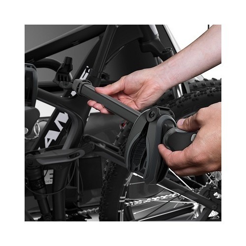 Крепление для 3 велосипедов на фаркоп Thule EasyFold XT