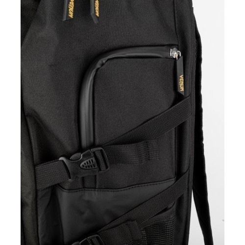 Рюкзак Venum Challenger Xtrem Evo - Black/Gold