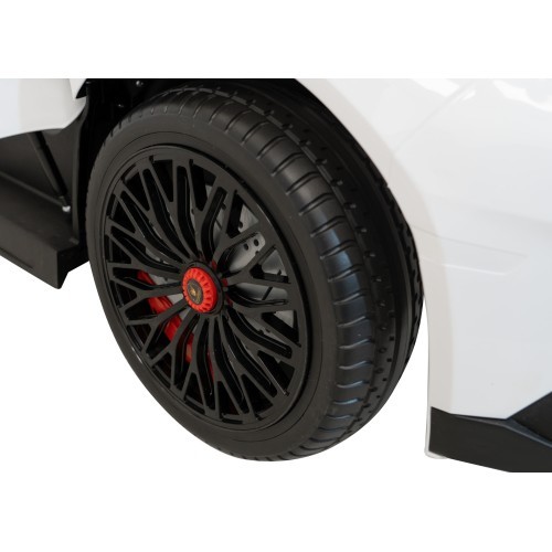 Электромобиль Lamborghini Aventador SV, белый