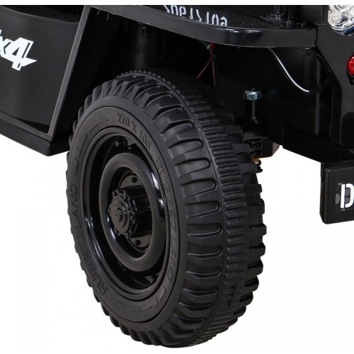 Retro Military Vehicle Black