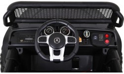 Vehicle Mercedes BENZ UNIMOG Black