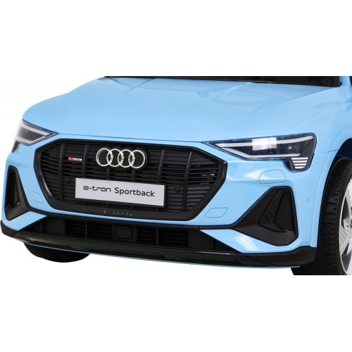 Электромобиль Audi E-Tron Sportback, синий