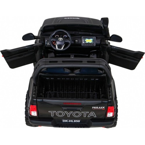 Elektromobilis Toyota Hilux, juodas