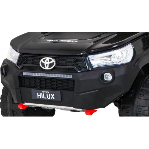 Vehicle Toyota Hilux Black