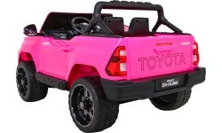 Toyota Hilux automobilis rožinis