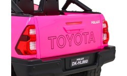 Toyota Hilux automobilis rožinis