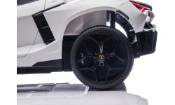 Lamborghini Revuelto XL White vehicle