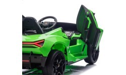 Электромобиль Lamborghini Revuelto XL Strong, зелёный