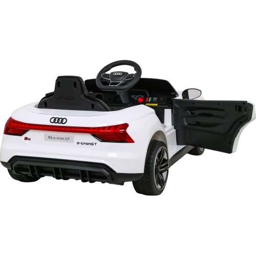Elektromobilis Audi RS E-Tron GT, baltas