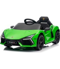 Vehicle Lamborghini Revuelto Green