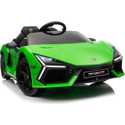 Vehicle Lamborghini Revuelto Green
