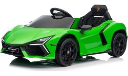 Vehicle Lamborghini Revuelto Green