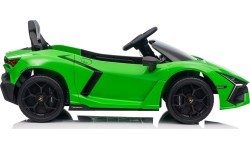 Vehicle Lamborghini Revuelto Green