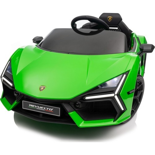 Vehicle Lamborghini Revuelto Green