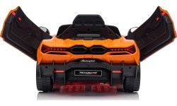Электромобиль Lamborghini Revuelto, оранжевый