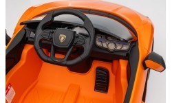 Elektromobilis Lamborghini Revuelto, oranžinis