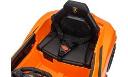 Электромобиль Lamborghini Revuelto, оранжевый