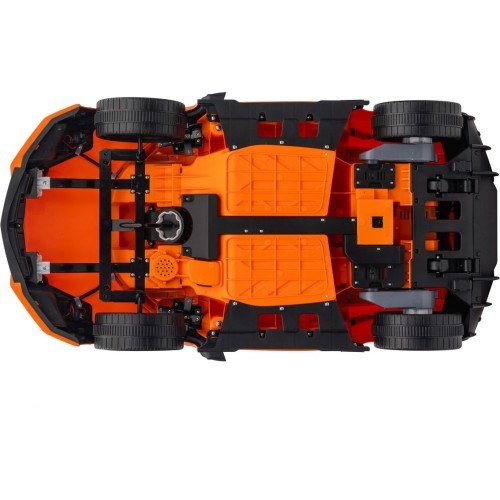 Электромобиль Lamborghini Revuelto, оранжевый