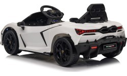 Elektromobilis Lamborghini Revuelto White