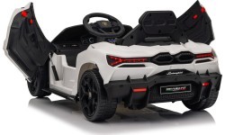 Elektromobilis Lamborghini Revuelto White
