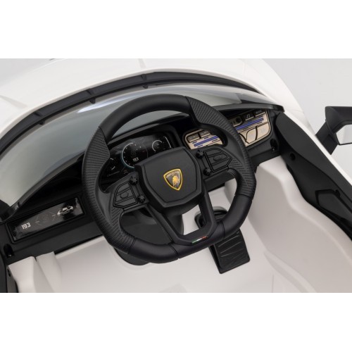 Lamborghini Revuelto White vehicle