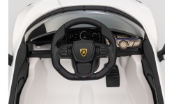 Elektromobilis Lamborghini Revuelto White