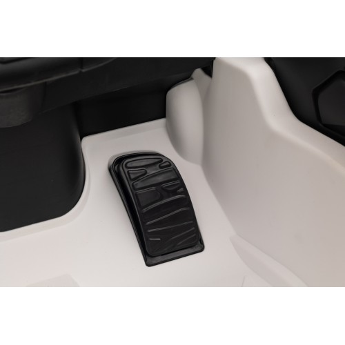 Электромобиль Lamborghini Revuelto White