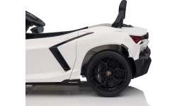 Elektromobilis Lamborghini Revuelto White