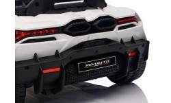 Электромобиль Lamborghini Revuelto White