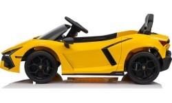 Vehicle Lamborghini Revuelto Yellow