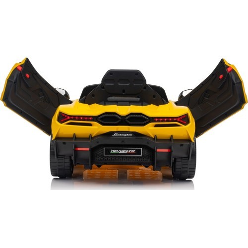 Электромобиль Lamborghini Revuelto, жёлтый