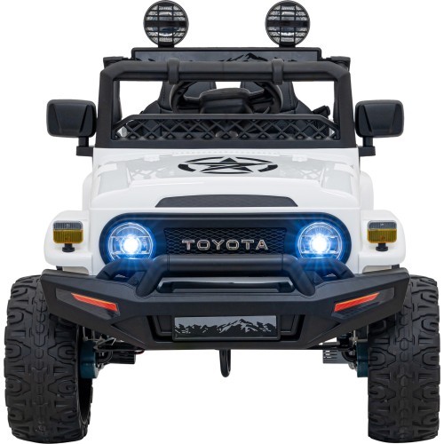 Elektromobilis Toyota FJ Cruiser, baltas
