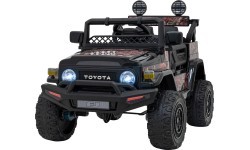 Toyota FJ Cruiser, juoda