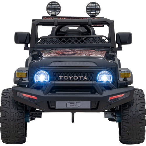 Toyota FJ Cruiser, juoda
