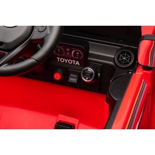 Toyota Land Cruiser PRADO Red Vehicle