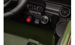 Elektromobilis Toyota Land Cruiser PRADO, žalias