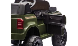 Toyota Land Cruiser PRADO Green Vehicle