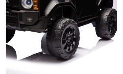 Электромобиль Toyota Land Cruiser Prado, чёрный