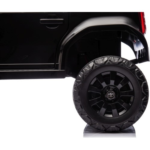 Электромобиль Toyota Land Cruiser Prado, чёрный