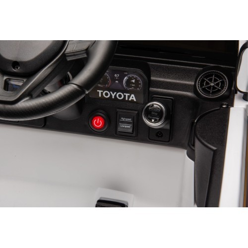 Elektromobilis Toyota Land Cruiser PRADO, baltas